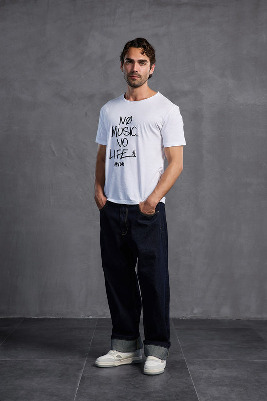 Beyaz Bisiklet Yaka Baskılı T-Shirt 10009