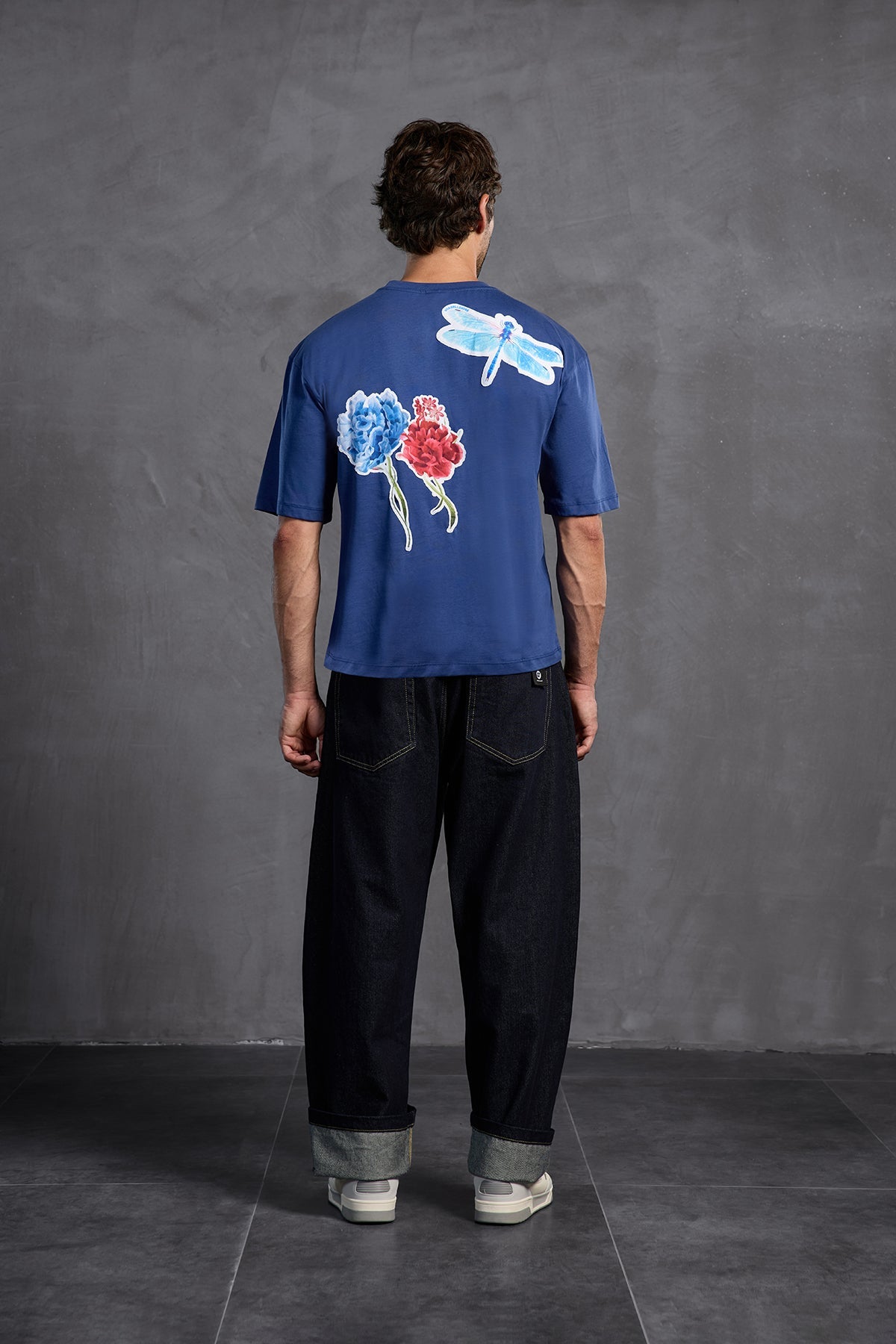 Mavi Sıfır Yaka Arkası Baskılı T-Shirt 10010