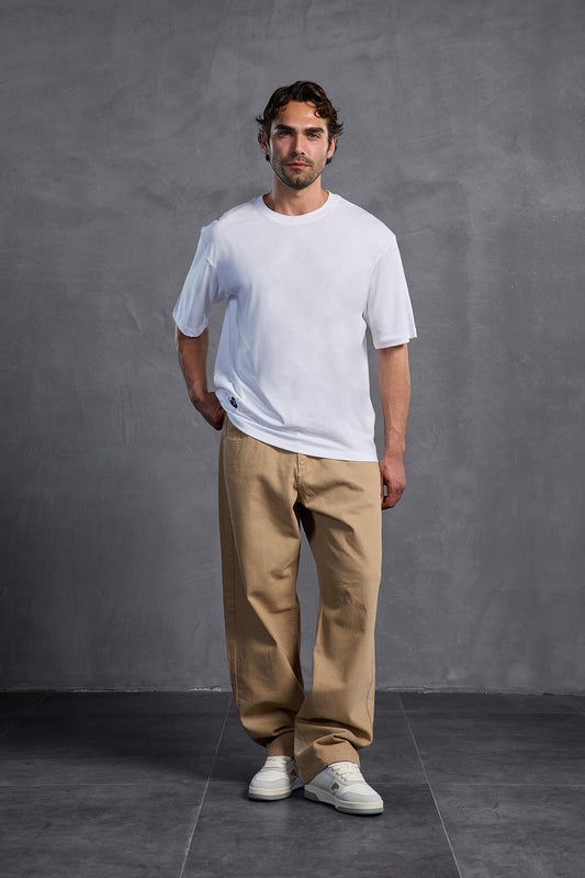 Beyaz Sıfır Yaka Arkası Baskılı T-Shirt 10010