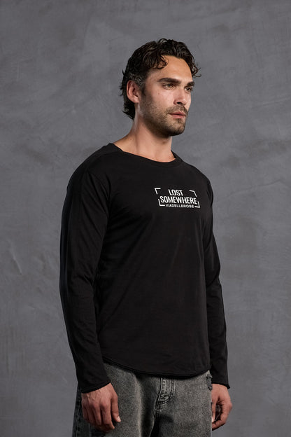 Siyah Sıfır Yaka Önü Yazılı T-Shirt 10011